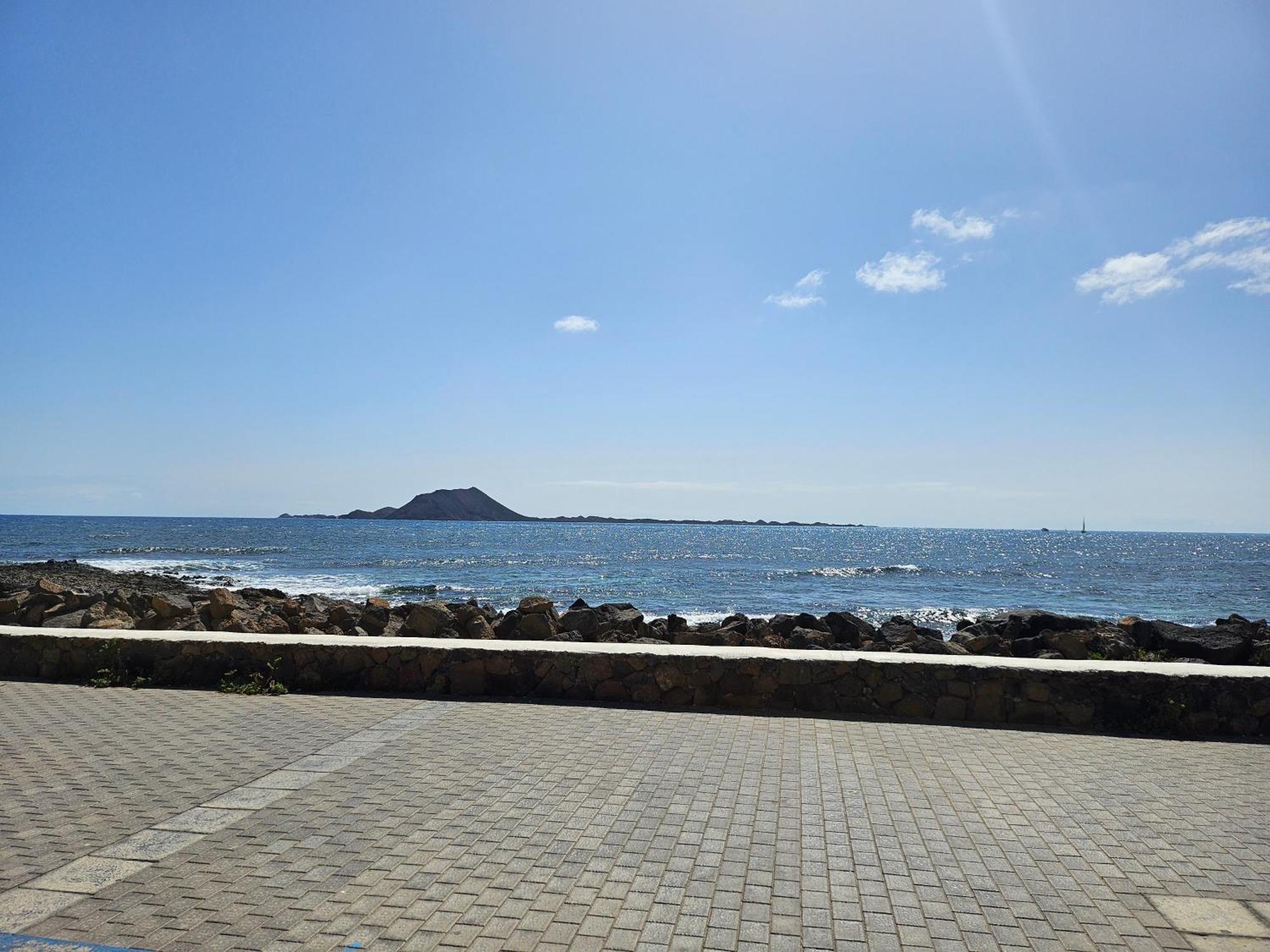 הוסטל Corralejo Coliving By Amazzzing Travel מראה חיצוני תמונה