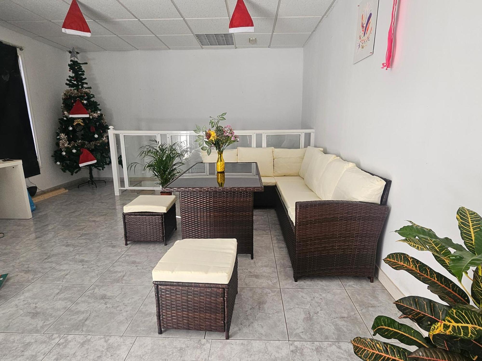 הוסטל Corralejo Coliving By Amazzzing Travel מראה חיצוני תמונה