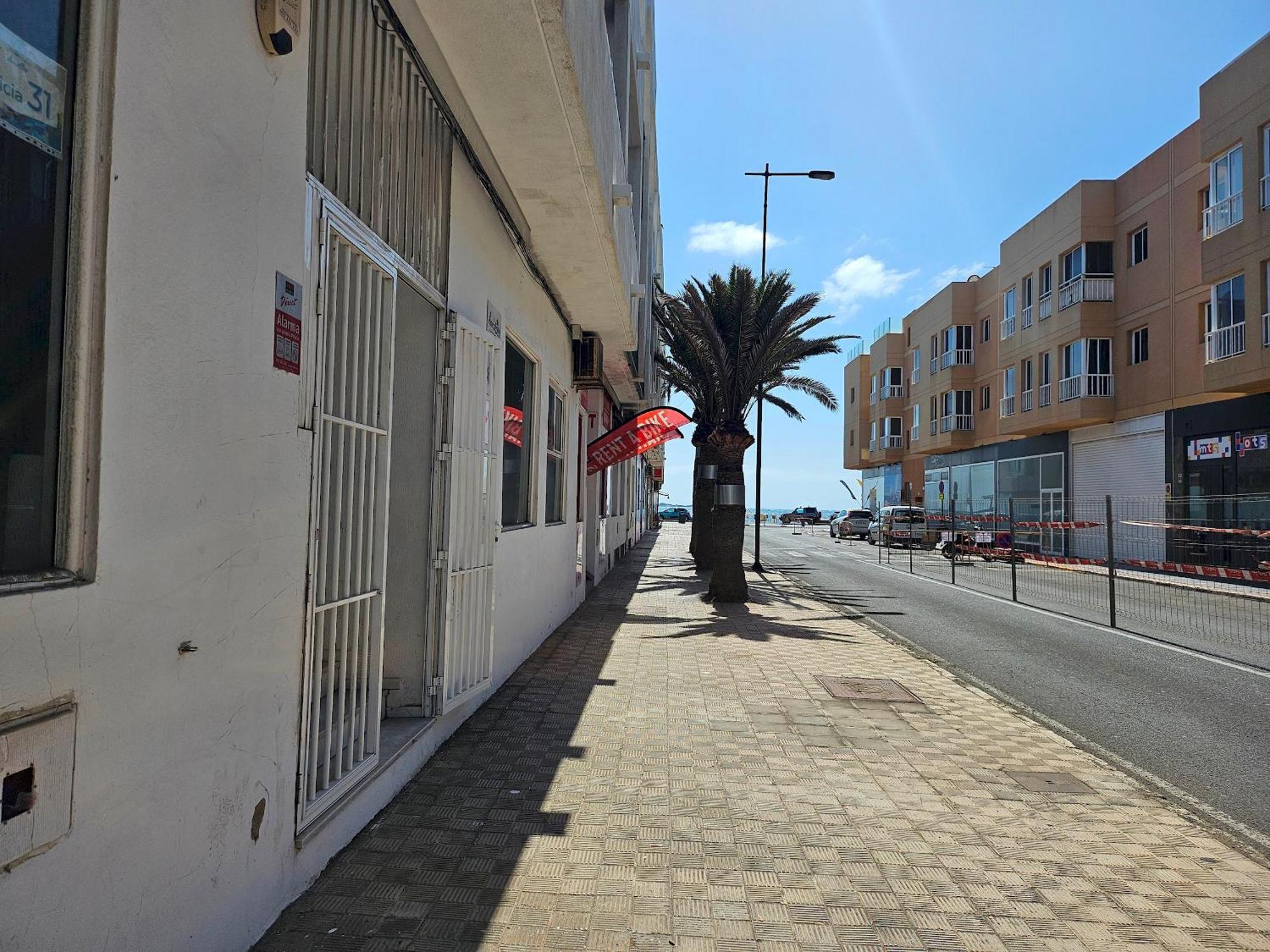 הוסטל Corralejo Coliving By Amazzzing Travel מראה חיצוני תמונה